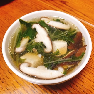 水菜と椎茸のサンラータン風スープ